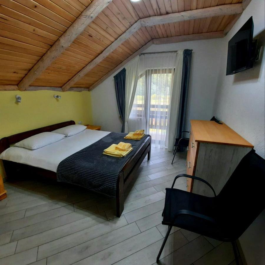 Appartement Vovna à Tatariv Extérieur photo